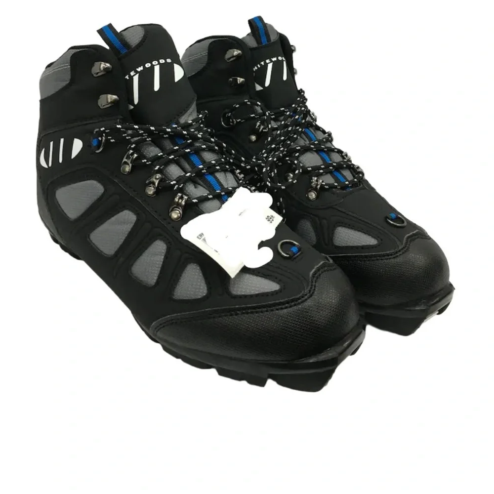 White woods Adult ski boots Unisex sz 40